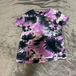 Empyre Womens small tye die shirt